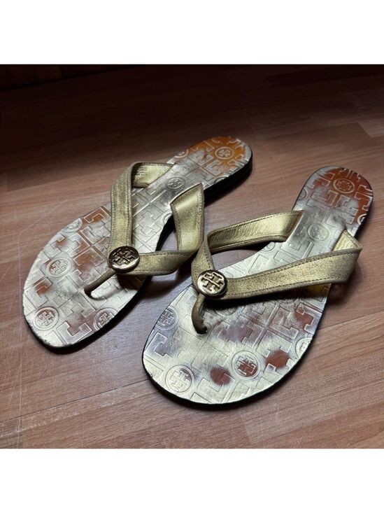 Tory Burch Shoes - Tory Burch thora flat thong gold leather sandals size 8